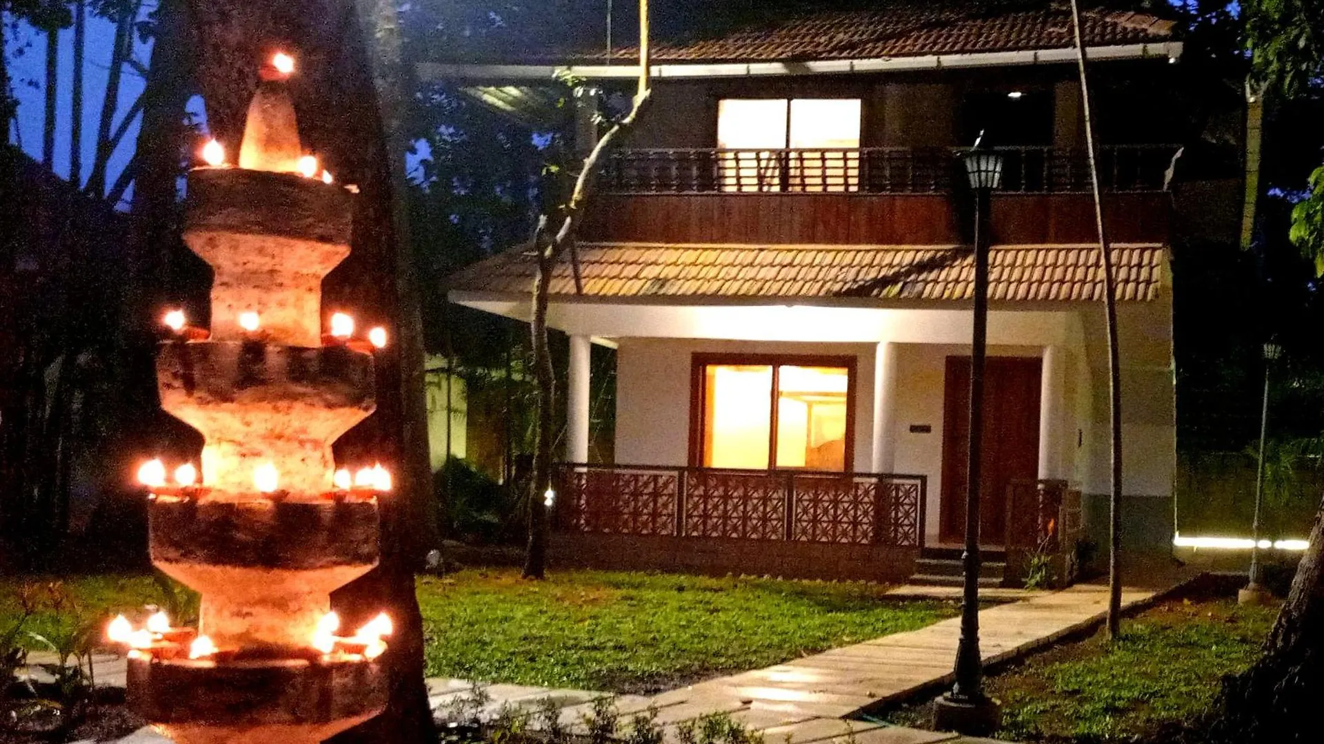 Shantitheeram Ayurveda Lakeside Heritage Resort Alappuzha 0*,
